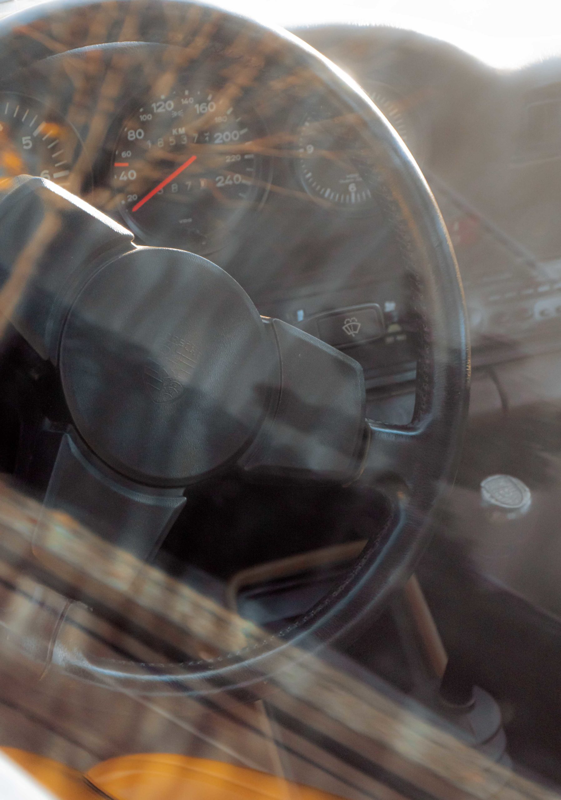 porsche_GT930_targa_brune_orange_intérieur